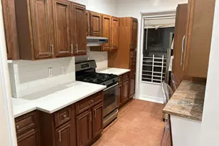 740 S Oak Dr, Bronx, NY 10467 - Photo 2