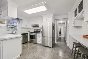 32 Maple Ave, West Nyack, NY 10994 - Photo 8