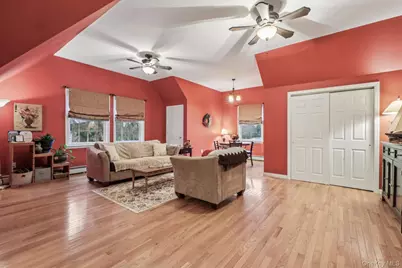 32 Maple Avenue, West Nyack, NY 10994 - Photo 18