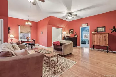 32 Maple Avenue, West Nyack, NY 10994 - Photo 20