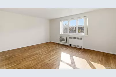 153-25 88th Street #4N, Howard Beach, NY 11414 - Photo 2