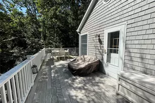 106 Laurel Ln, Port Jefferson, NY 11777 - Photo 30