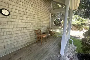 106 Laurel Ln, Port Jefferson, NY 11777 - Photo 2