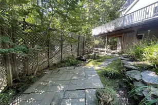 106 Laurel Ln, Port Jefferson, NY 11777 - Photo 36