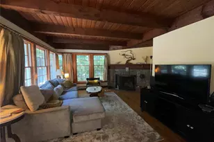 106 Laurel Ln, Port Jefferson, NY 11777 - Photo 10