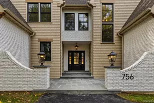 756 Mount Sinai-Coram Rd, Mount Sinai, NY 11766 - Photo 2