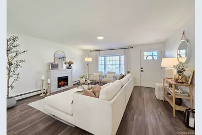 45 Rose Place, Selden, NY 11784 - Photo 2