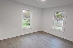 25 Railroad Ave, Long Eddy, NY 12760 - Photo 18