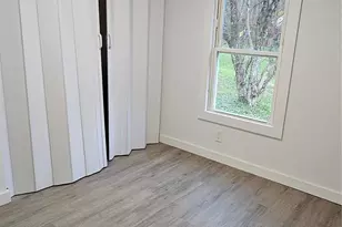 25 Railroad Ave, Long Eddy, NY 12760 - Photo 14