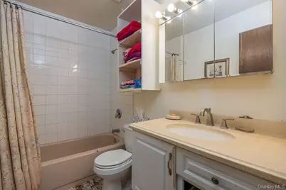 17 Parker Boulevard, Monsey, NY 10952 - Photo 20