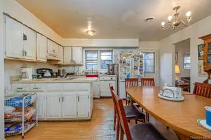 17 Parker Blvd, Monsey, NY 10952 - Photo 18