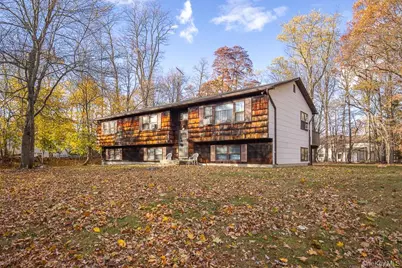 17 Parker Boulevard, Monsey, NY 10952 - Photo 2