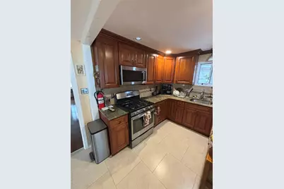 188-31 Jordan Avenue, Saint Albans, NY 11412 - Photo 8