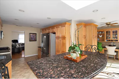 523 Manchester Road, Yorktown Heights, NY 10598 - Photo 12