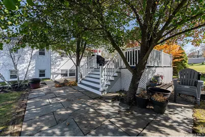 523 Manchester Road, Yorktown Heights, NY 10598 - Photo 28