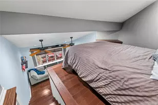 1041 N 4th St, New Hyde Park, NY 11040 - Photo 30