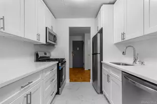 372 Central Park Ave, Scarsdale, NY 10583 - Photo 14