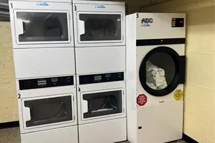 2080 Barnes Ave, Bronx, NY 10462 - Photo 16