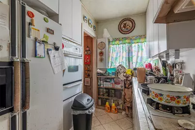 43 Wynsum Avenue, Merrick, NY 11566 - Photo 8