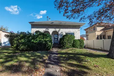 43 Wynsum Avenue, Merrick, NY 11566 - Photo 1