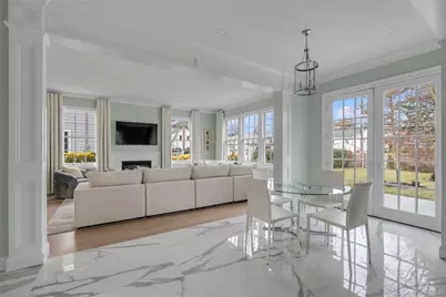 88 Plandome Court, Manhasset, NY 11030 - Photo 16