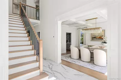 88 Plandome Court, Manhasset, NY 11030 - Photo 8