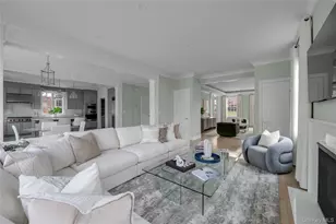 88 Plandome Ct, Manhasset, NY 11030 - Photo 18