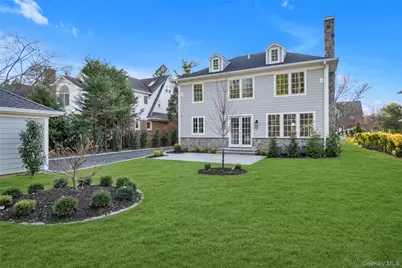 88 Plandome Court, Manhasset, NY 11030 - Photo 38