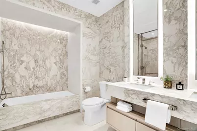 138 E 50th Street #26C, New York, NY 10022 - Photo 20