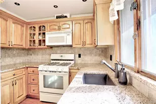 310 S Mountain Rd, New City, NY 10956 - Photo 12