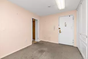 70-20 108th St, Forest Hills, NY 11375 - Photo 4