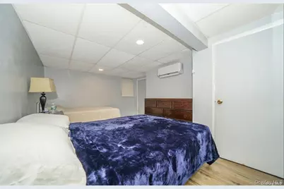 1471 Rosser Avenue, Elmont, NY 11003 - Photo 24