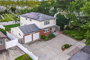 1471 Rosser Ave, Elmont, NY 11003 - Photo 2