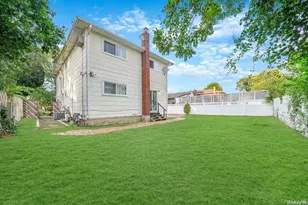 1471 Rosser Ave, Elmont, NY 11003 - Photo 32