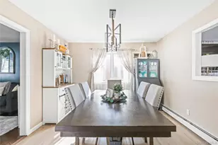 31 Fallen Leaf Rd, Holbrook, NY 11741 - Photo 12