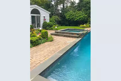 108 Bacon Road, Old Westbury, NY 11568 - Photo 32