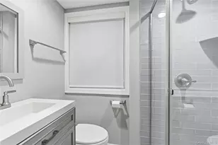 108 Bacon Rd, Old Westbury, NY 11568 - Photo 28