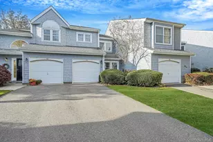 113 Lakebridge Dr N, Kings Park, NY 11754 - Photo 16