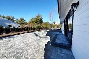 6 Clearmeadow Ct, Woodbury, NY 11797 - Photo 26