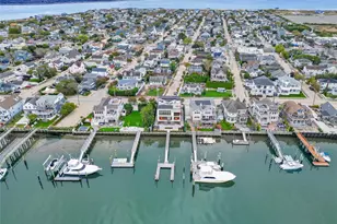 44 Bayside Dr, Point Lookout, NY 11569 - Photo 14