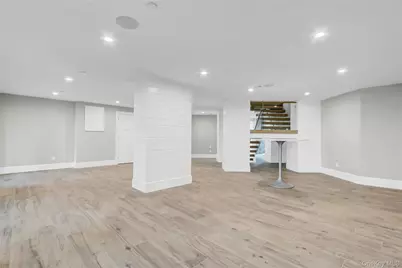 44 Bayside Drive, Point Lookout, NY 11569 - Photo 18