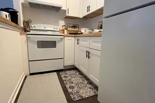 26 Layton Ave, Southampton, NY 11968 - Photo 10