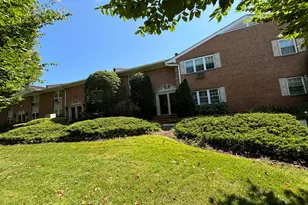 26 Layton Ave, Southampton, NY 11968 - Photo 2