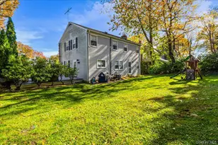 53 Stuart Pl, Manhasset, NY 11030 - Photo 28