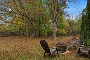 48 Windcrest Dr, Manorville, NY 11949 - Photo 40