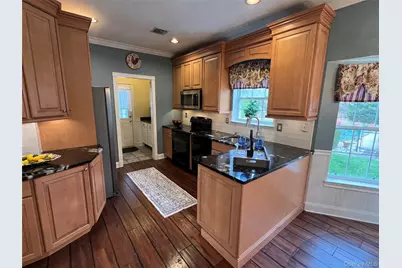 48 Windcrest Drive, Manorville, NY 11949 - Photo 16