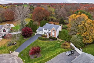 48 Windcrest Dr, Manorville, NY 11949 - Photo 34
