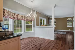 48 Windcrest Dr, Manorville, NY 11949 - Photo 12