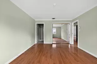 19 Hearthside Dr, Mount Sinai, NY 11766 - Photo 12