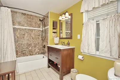 81 E Maple Avenue, Suffern, NY 10901 - Photo 20